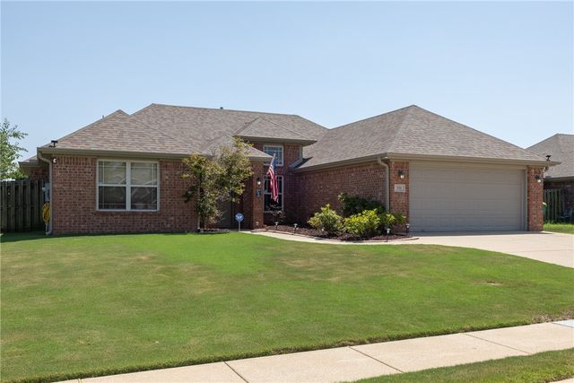 330 Beasley Drive, Centerton, AR 72719