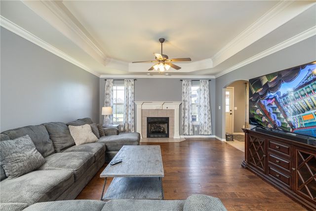 330 Beasley Drive, Centerton, AR 72719