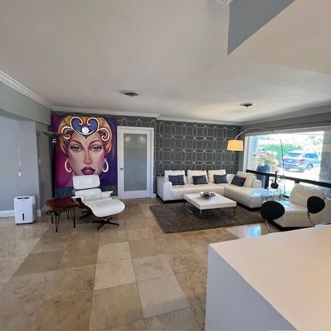 5880 NE 22nd Avenue, Fort Lauderdale, FL 33308