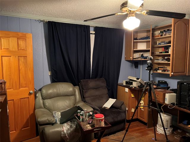 3400 Avenue C, Fort Worth, TX 76105