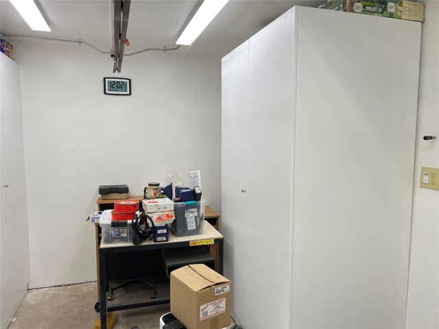 3400 Avenue C, Fort Worth, TX 76105