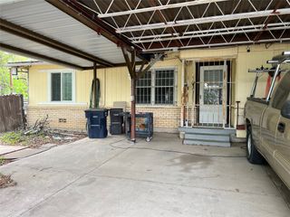 3400 Avenue C, Fort Worth, TX 76105