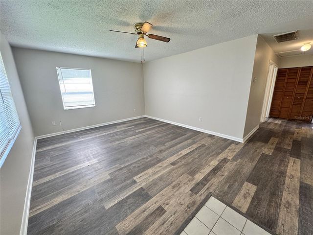 1001 CRAWFORD STREET, Leesburg, FL 34748