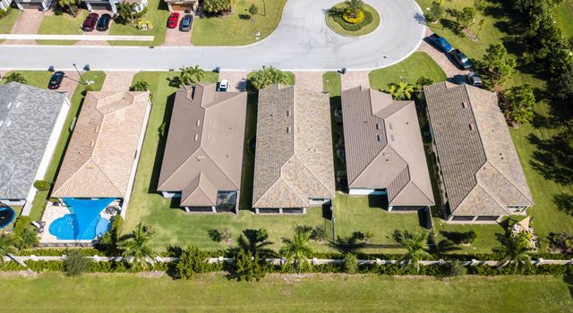 8161 Hanoverian Drive, Lake Worth, FL 33467