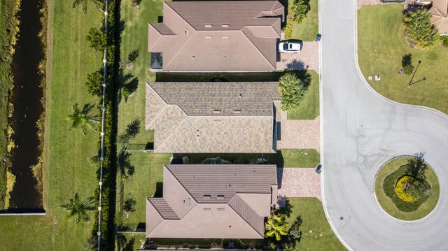 8161 Hanoverian Drive, Lake Worth, FL 33467