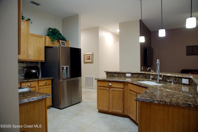 182 Shalimar Avenue NW, Palm Bay, FL 32907