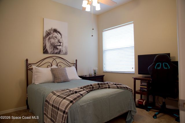 182 Shalimar Avenue NW, Palm Bay, FL 32907