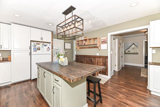 726 High STREET, Union Grove, WI 53182