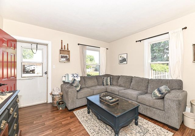 726 High STREET, Union Grove, WI 53182
