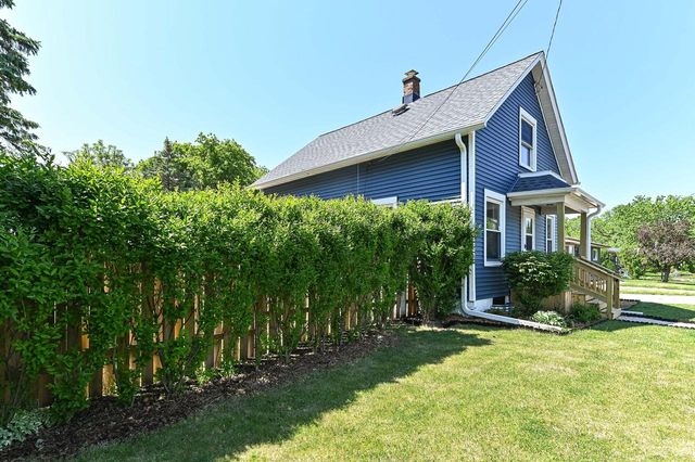 726 High STREET, Union Grove, WI 53182