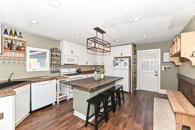 726 High STREET, Union Grove, WI 53182