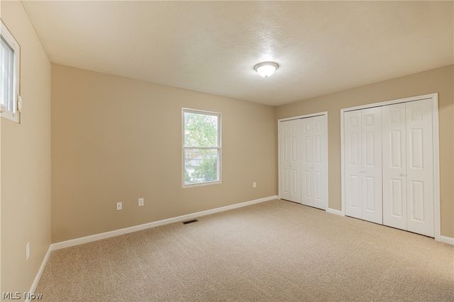 17511 Throckley Avenue, Cleveland, OH 44128