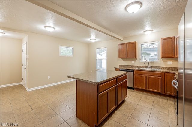 17511 Throckley Avenue, Cleveland, OH 44128