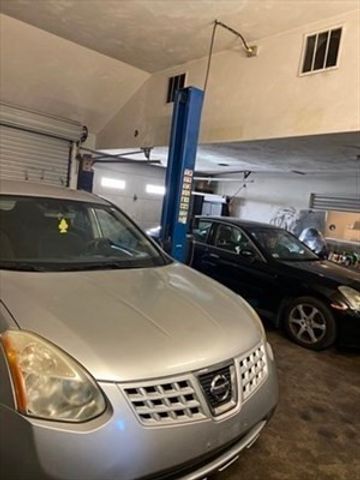 65 N Quarry St, Fall River, MA 02723