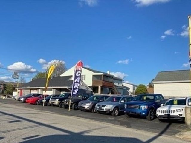 65 N Quarry St, Fall River, MA 02723