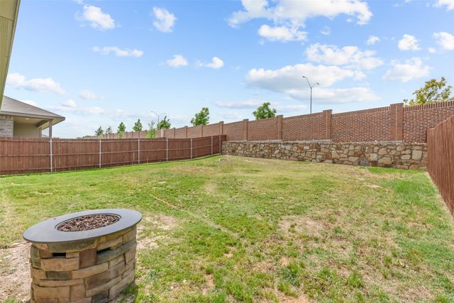 1808 Gibsonville Drive, Fort Worth, TX 76108