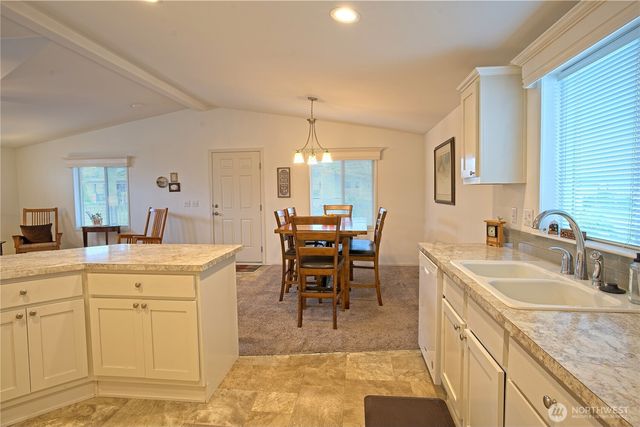 731 W. Heritage Loop, Sequim, WA 98382