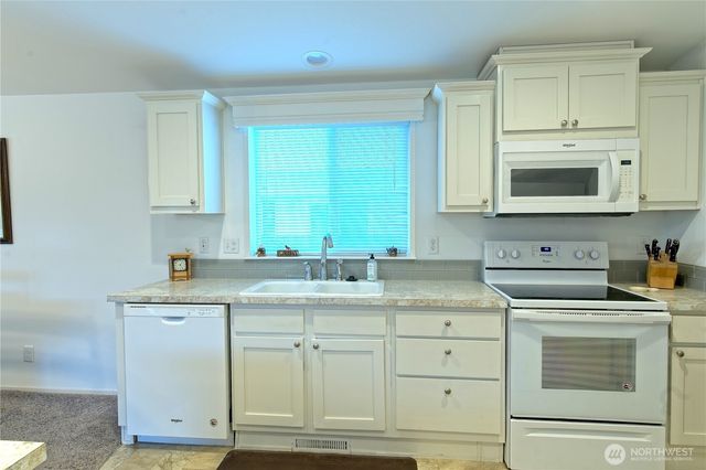 731 W. Heritage Loop, Sequim, WA 98382