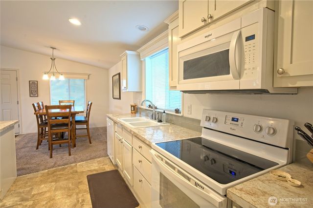 731 W. Heritage Loop, Sequim, WA 98382