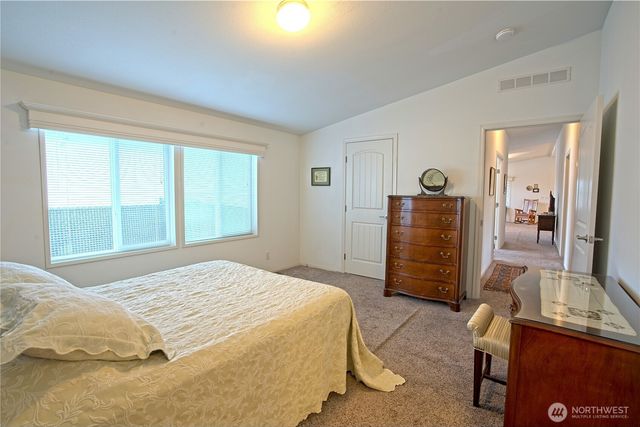 731 W. Heritage Loop, Sequim, WA 98382