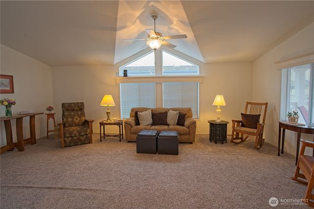 731 W. Heritage Loop, Sequim, WA 98382