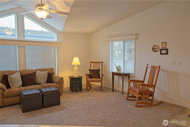 731 W. Heritage Loop, Sequim, WA 98382