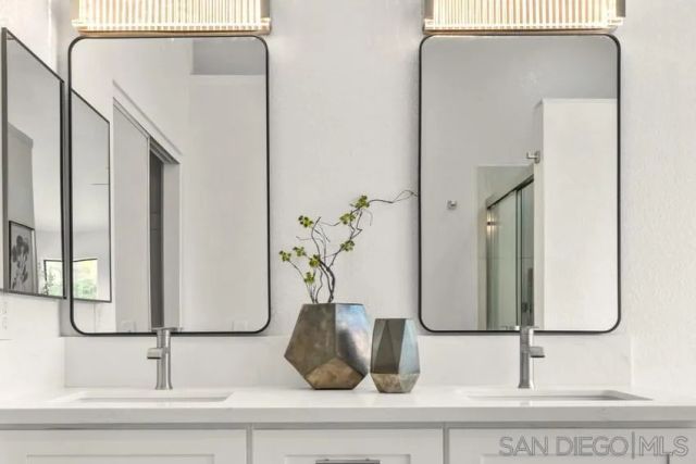 1402 Broken Arrow, Fallbrook, CA 92028