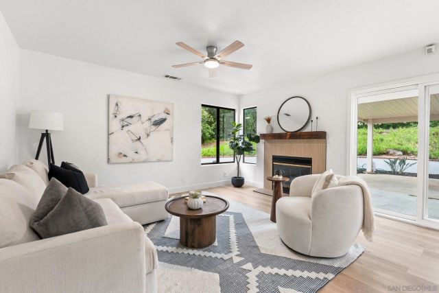 1402 Broken Arrow, Fallbrook, CA 92028