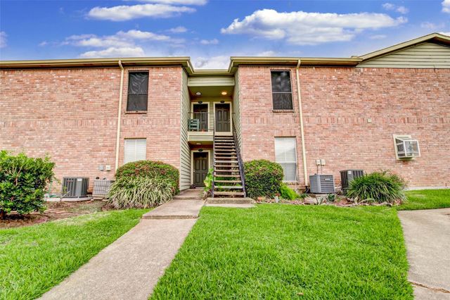 18800 Egret Bay Boulevard 804, Webster, TX 77058
