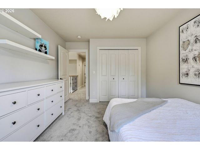 15498 Se RIVER FOREST Dr, Milwaukie, OR 97267