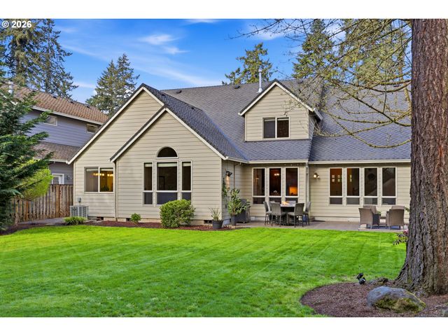 15498 Se RIVER FOREST Dr, Milwaukie, OR 97267