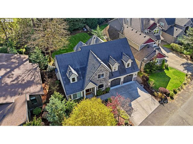 15498 Se RIVER FOREST Dr, Milwaukie, OR 97267