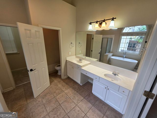 680 Riverwood Dr Drive, Dallas, GA 30157
