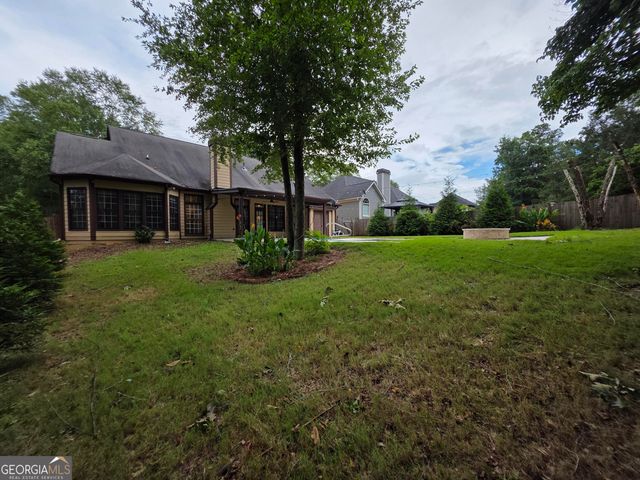 680 Riverwood Dr Drive, Dallas, GA 30157