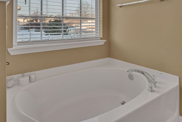 5101 Ryan Allen Cir, Whites Creek, TN 37189