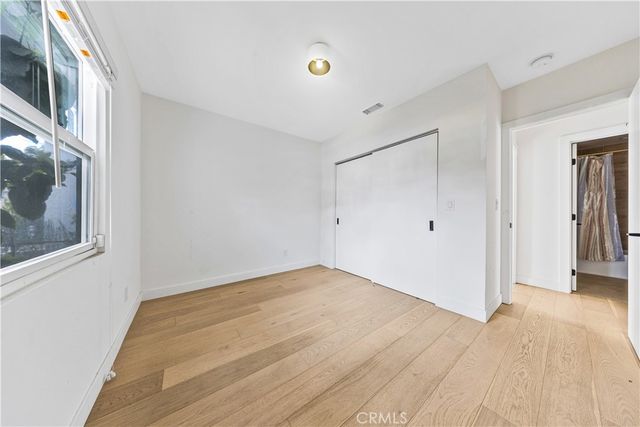 2672 Newell, Los Angeles, CA 90039