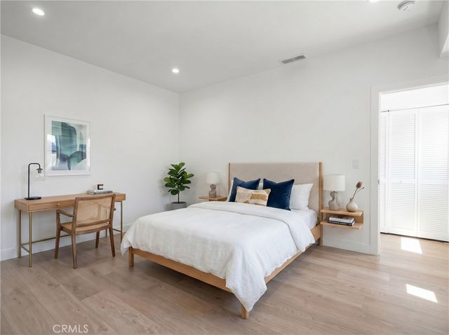 2672 Newell, Los Angeles, CA 90039