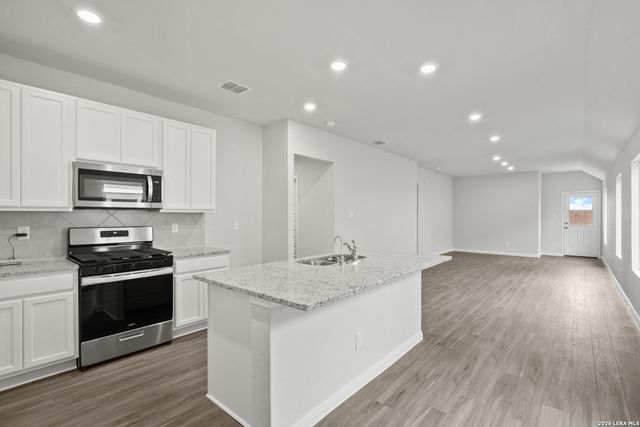 2594 Downsbury Road, New Braunfels, TX 78130