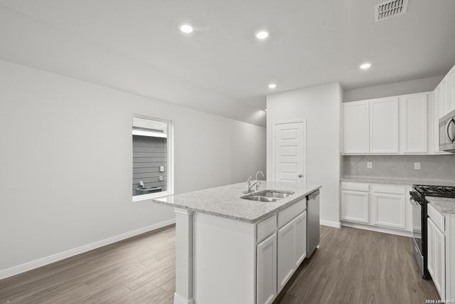 2594 Downsbury Road, New Braunfels, TX 78130