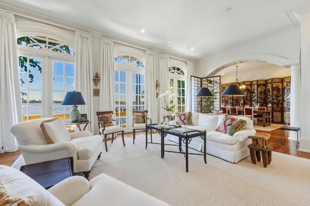 127 Ocean View Road, Palm Beach, FL 33480