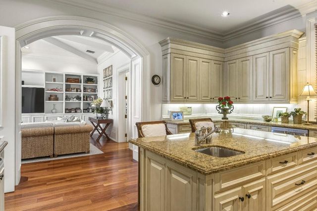 127 Ocean View Road, Palm Beach, FL 33480