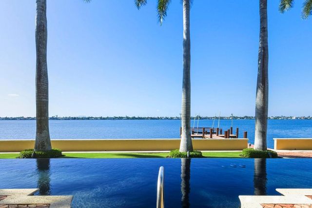 127 Ocean View Road, Palm Beach, FL 33480