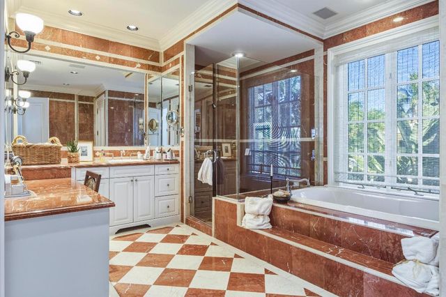 127 Ocean View Road, Palm Beach, FL 33480