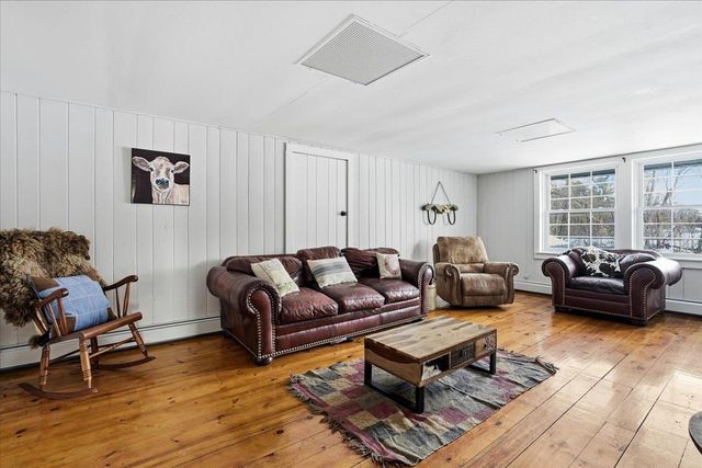 131 Cross Road, Weare, NH 03281