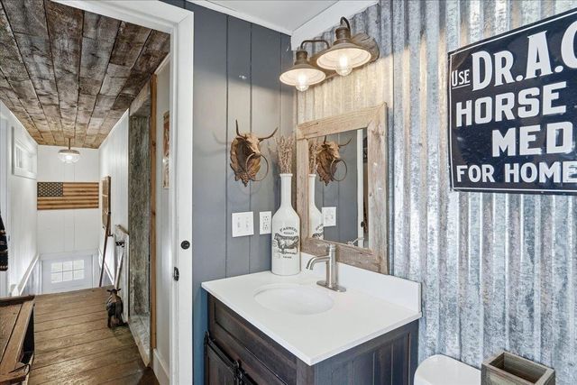 131 Cross Road, Weare, NH 03281