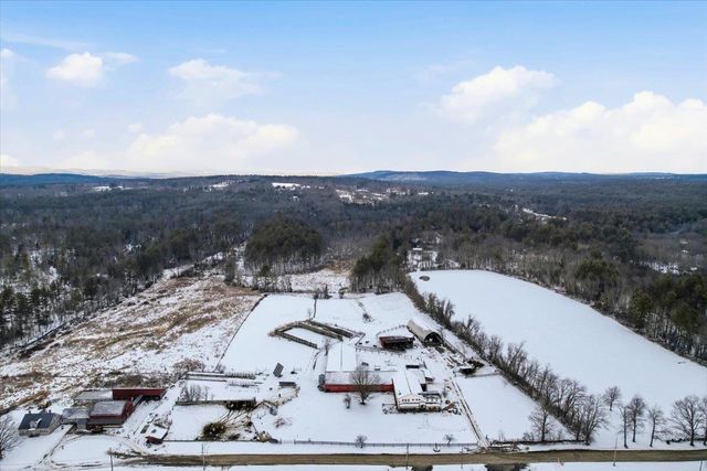 131 Cross Road, Weare, NH 03281