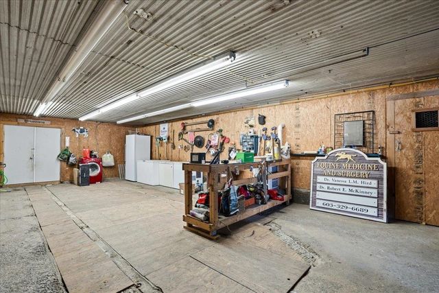 131 Cross Road, Weare, NH 03281