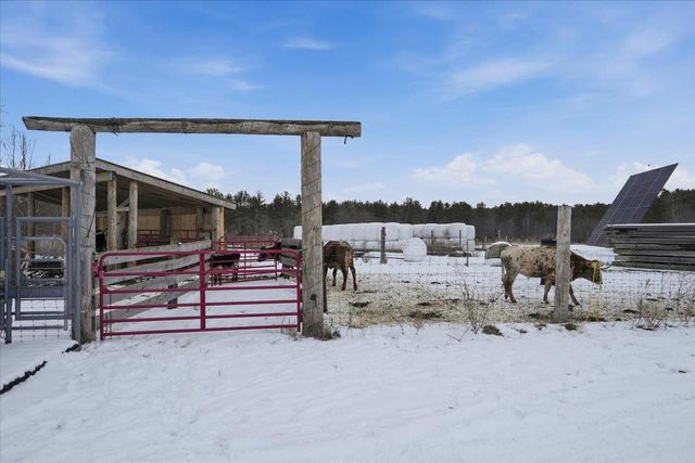 131 Cross Road, Weare, NH 03281