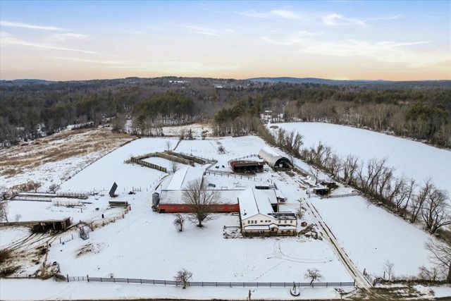 131 Cross Road, Weare, NH 03281