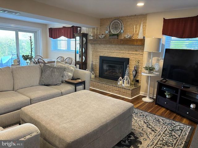 5010 LEE HILL CIR, Monrovia, MD 21770